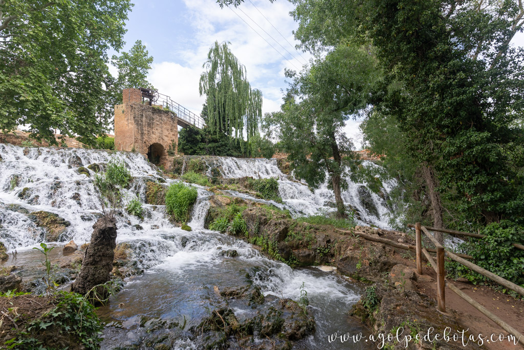 salto-de-agua-La-Paradera-2 Restos de la central hidroeléctrica del salto de La Paradera