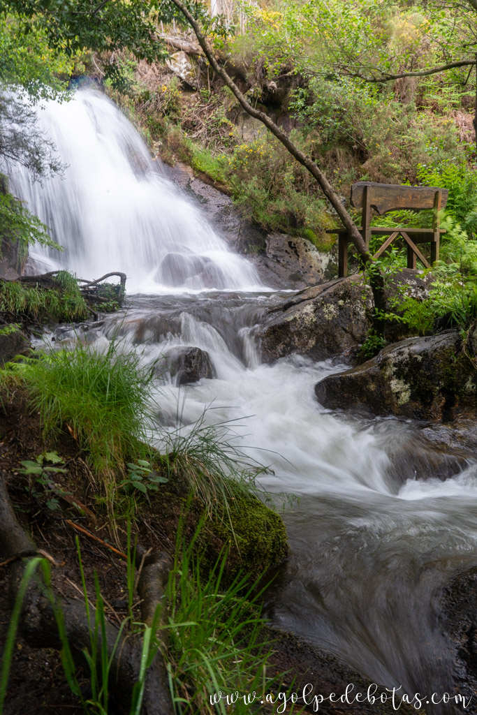 Fervenza de Budián, en la Ruta del Agua de Zas